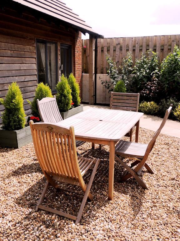 Elm Tree Farm Accommodation Milton Keynes Exterior photo