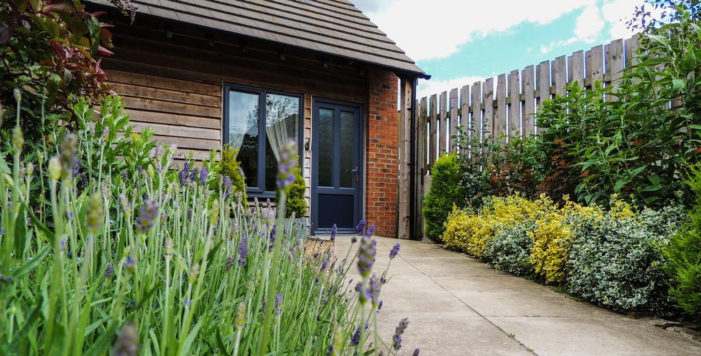 Elm Tree Farm Accommodation Milton Keynes Exterior photo